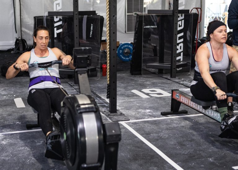Fuel Your Performance: Top 5 Supplements for Female Athletes to Enhance Endurance